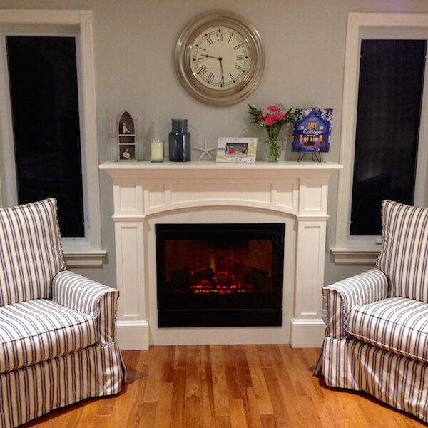White fireplace mantel